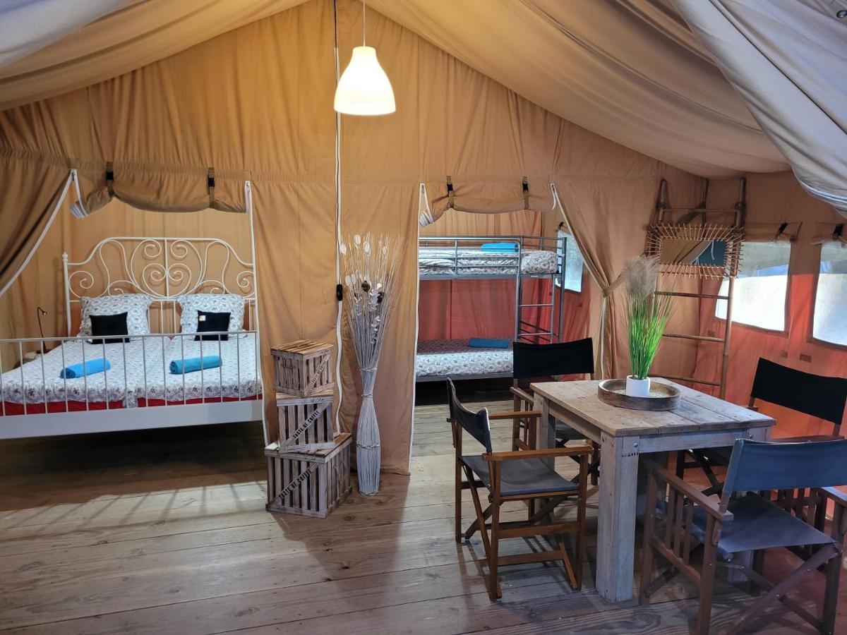 Tente Lodge Safari Saint-Martin-des-Besaces Ngoại thất bức ảnh