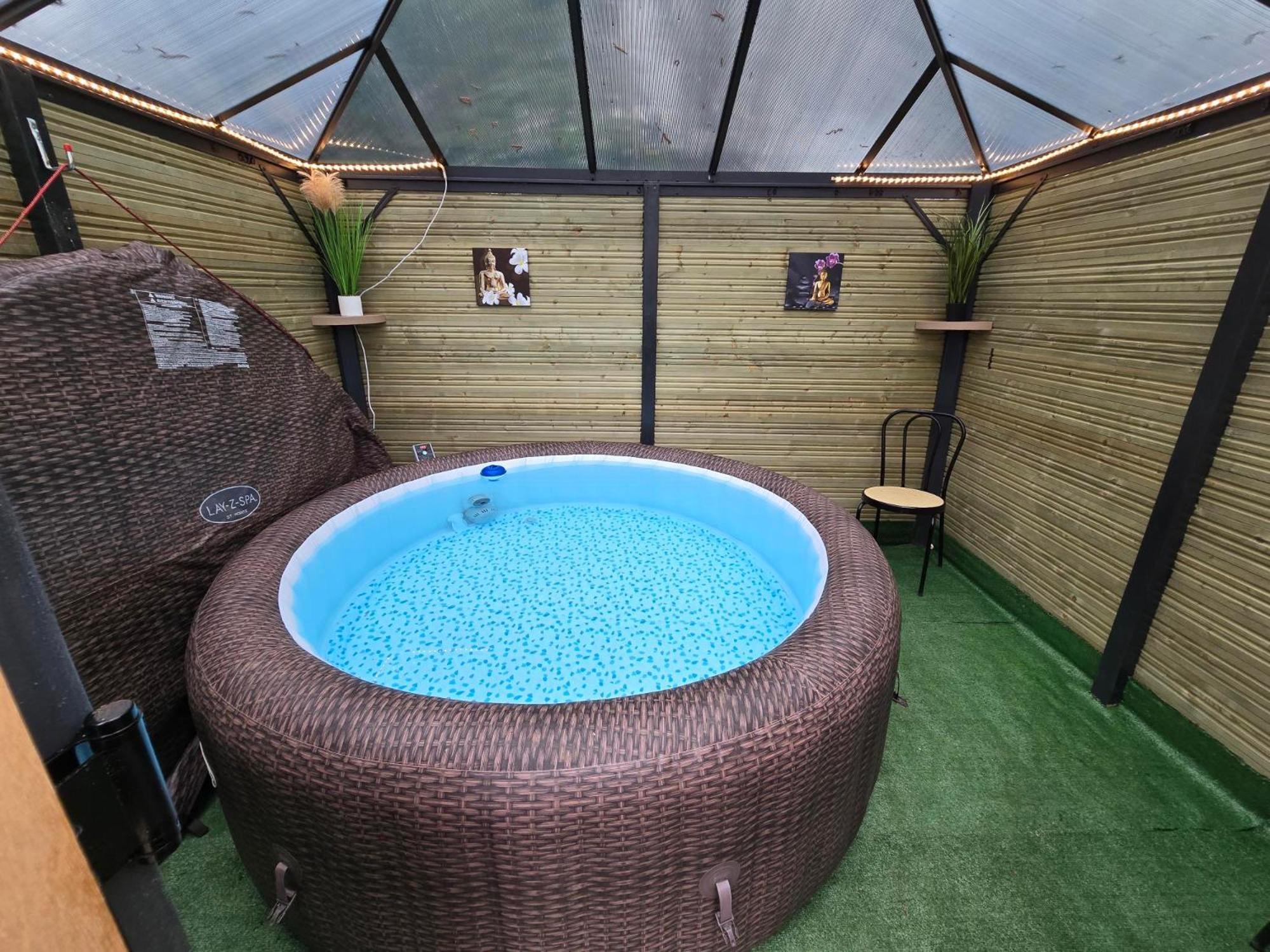 Tente Lodge Safari Saint-Martin-des-Besaces Ngoại thất bức ảnh
